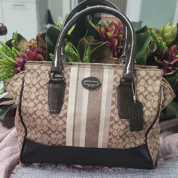 Coach Brown and Black Satchel - Picture 1 of 11